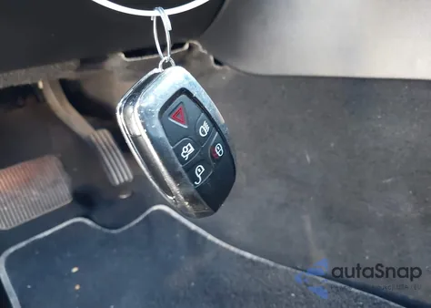 2013 Jaguar Xj Xjl Supercharged z USA, uszkodzony, nr VIN SAJWA2GEXDMV40170